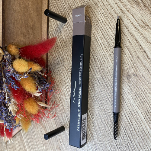 MAC eye brows styler выдвижной карандаш для бровей