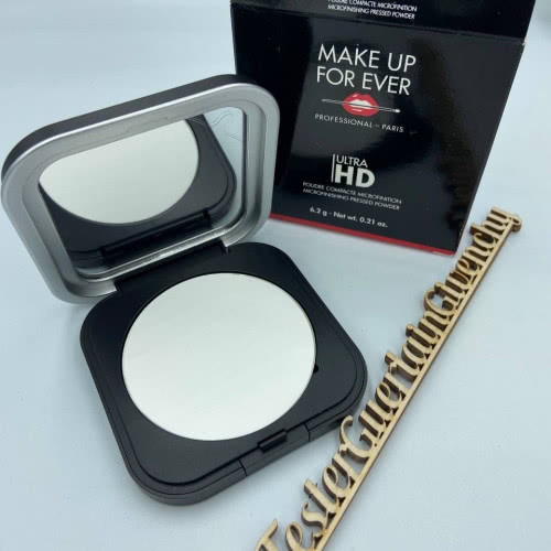Make Up For Ever Ultra HD Pressed Powder  Компактная пудра для лица  тон 01 Translucent