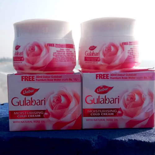 Индийский розовый крем для лица "Дабур Гулабари", (Dabur Gulabari Cream)