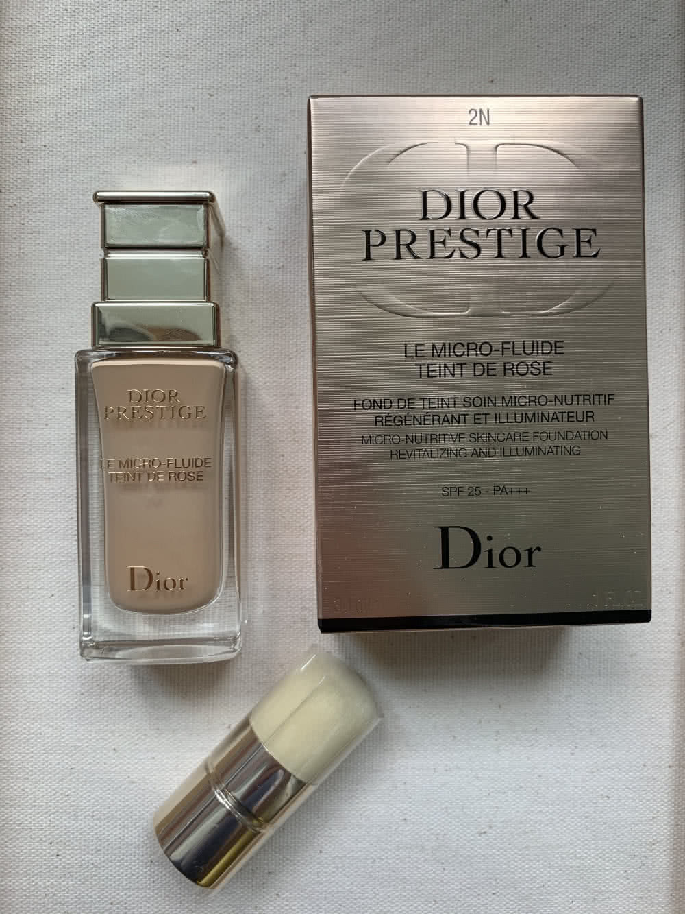 Dior Prestige le micro-fluide teint de rose 2N