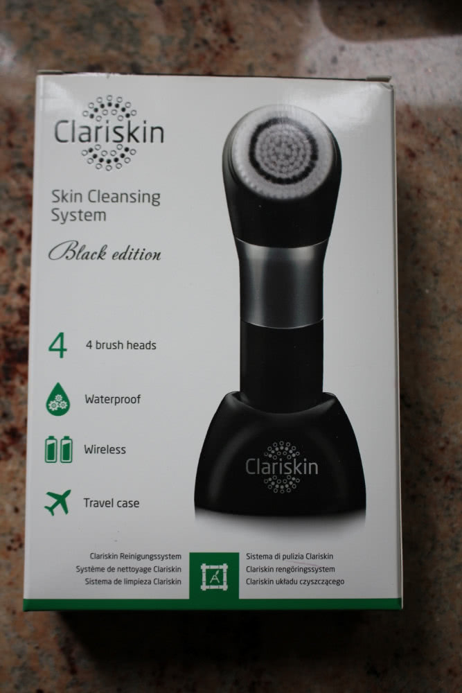 Аппарат для очищения кожи лица и массажа Almea Clariskin Black edition