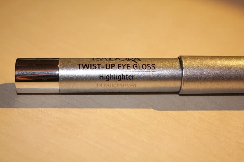 Блестящие тени-хайлайтер в стике IsaDora Twist-Up Eye-Gloss Highlighter 13 Quicksilver