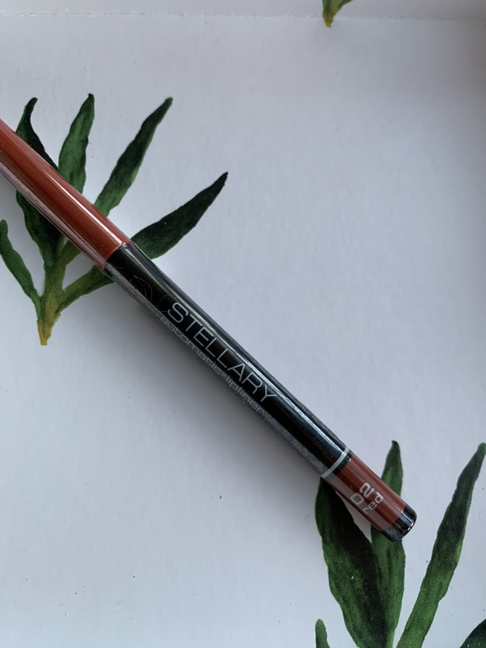 Stellary, карандаш для губ, цвет 02