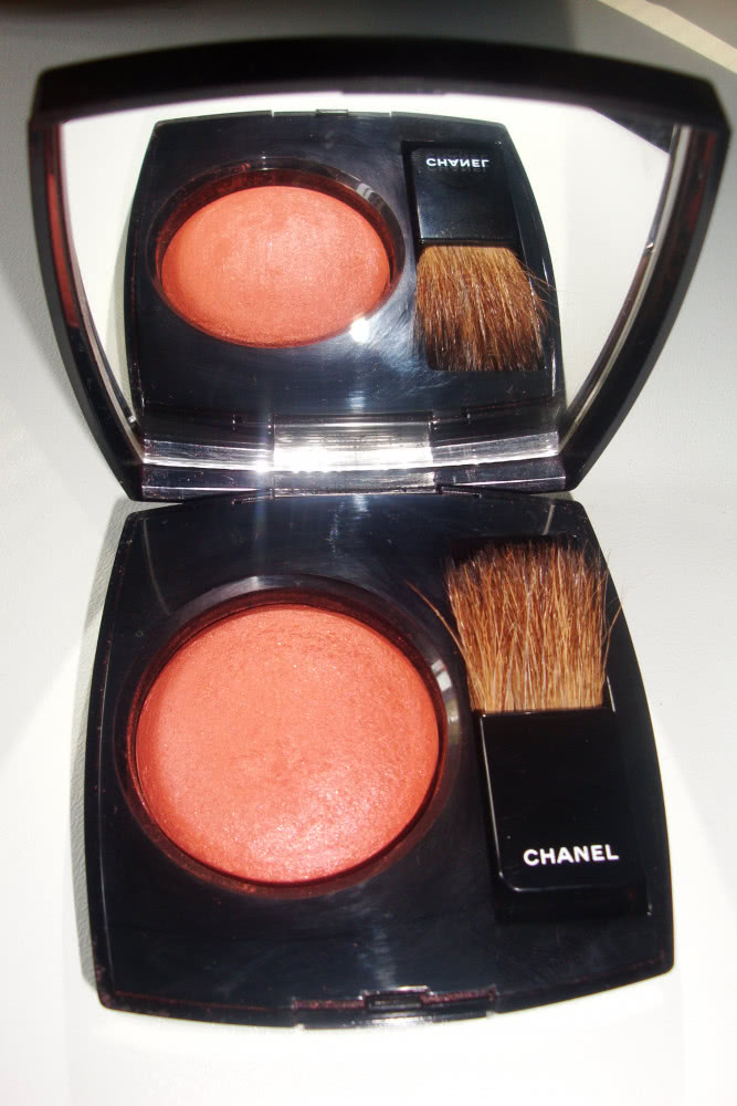 Румяна Chanel Joues сontraste powder blush 89 CANAILLE.