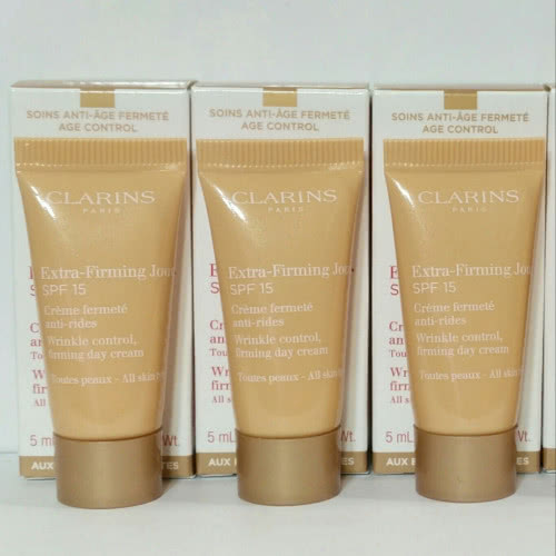 Clarins Extra-Firming  Регенерирующий дневной крем против морщин для любого типа кожи SPF 15