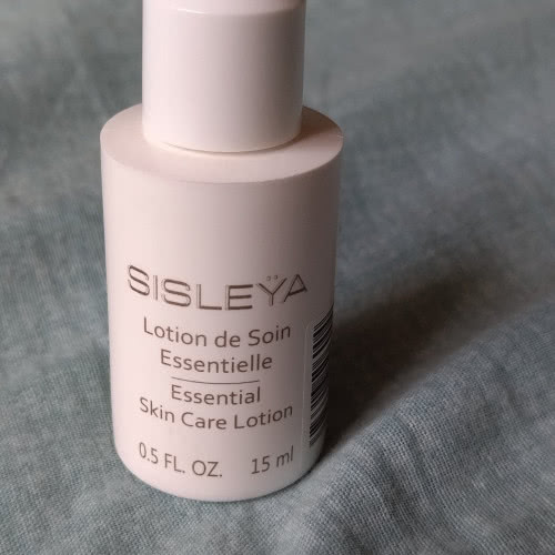 Sisley lotion de soin essential