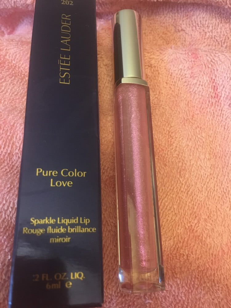 Estee Lauder Pure Color Love Sparkle Жидкая лаковая губная помада с эффектом металлик