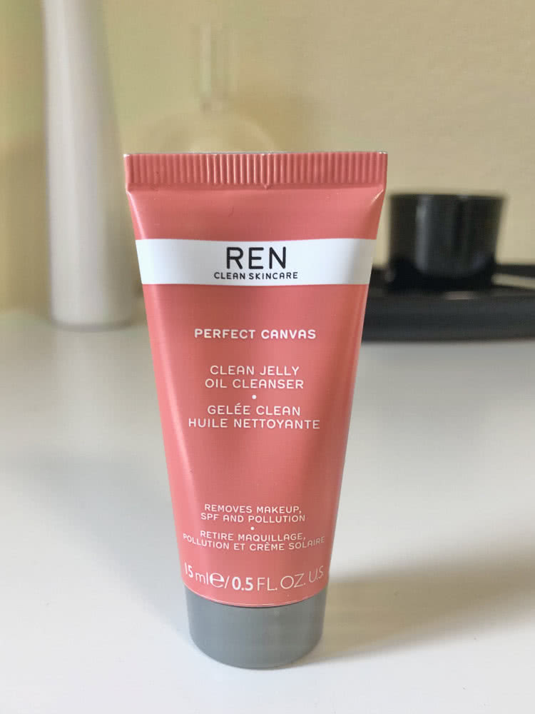 Бальзам для умывания Ren Skincare Perfect Canvas Jelly Oil Cleanser