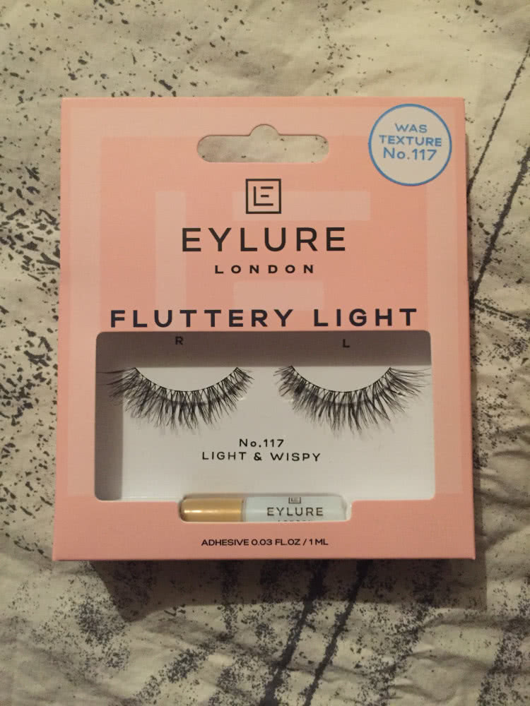 Eylure Fluttery Light No.117