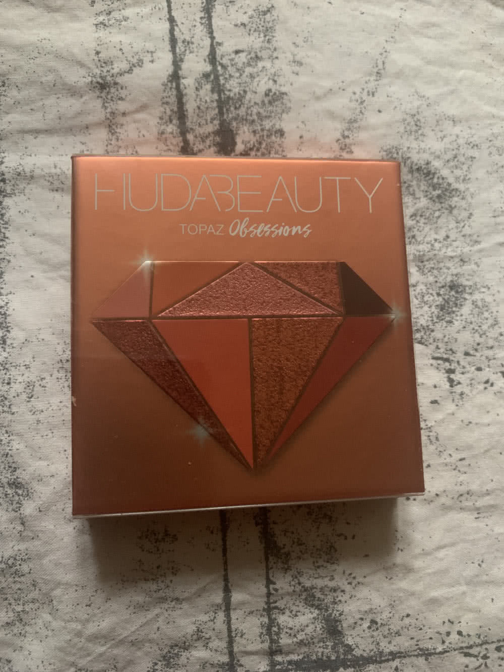 Huda Beauty, Topaz Obsessions Palette