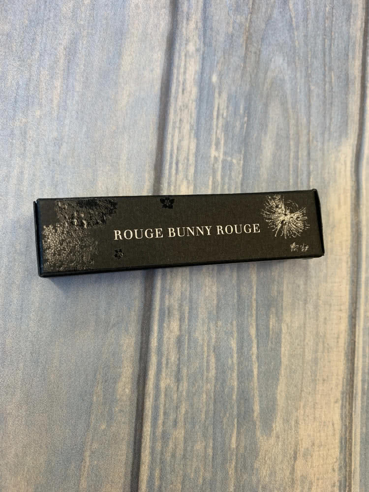 Rouge Bunny Rouge, Velvet Whispers, 107 Lighthearted Murmur