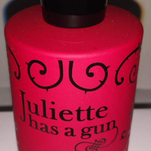 Поделюсь Juliette Has a Gun Mad Madame