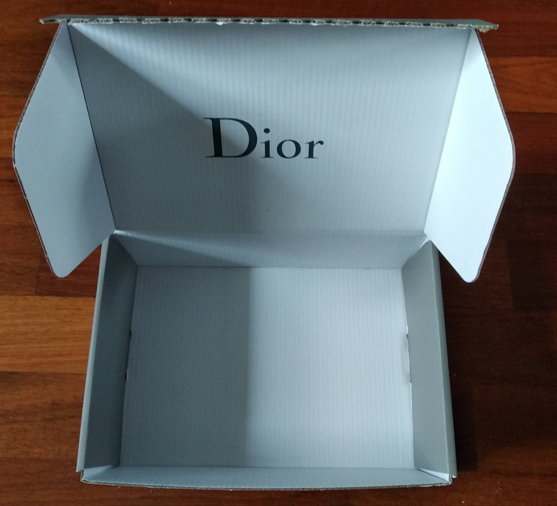 Коробочка Dior