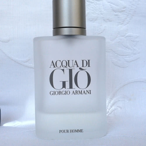 Acqua di Gio Giorgio Armani , 19 / 100 мл , 2019 год выпуска