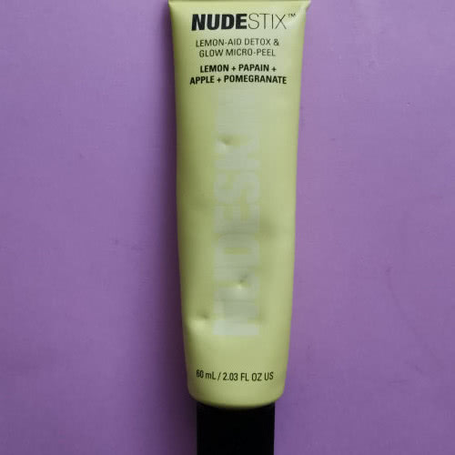 NUDESTIX Nudeskin Lemon-Aid Detox and Glow Micro-Peel  Отшелушивающий пилинг-скатка / 60 мл