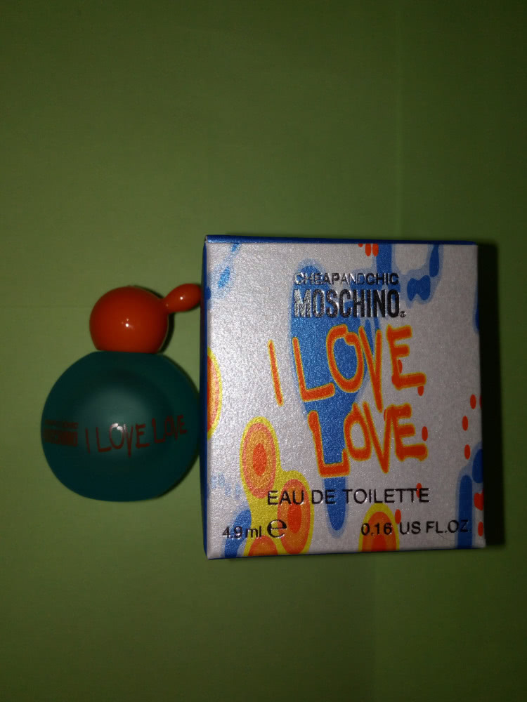 Moschino I Love Love - Туалетная вода 4,9мл