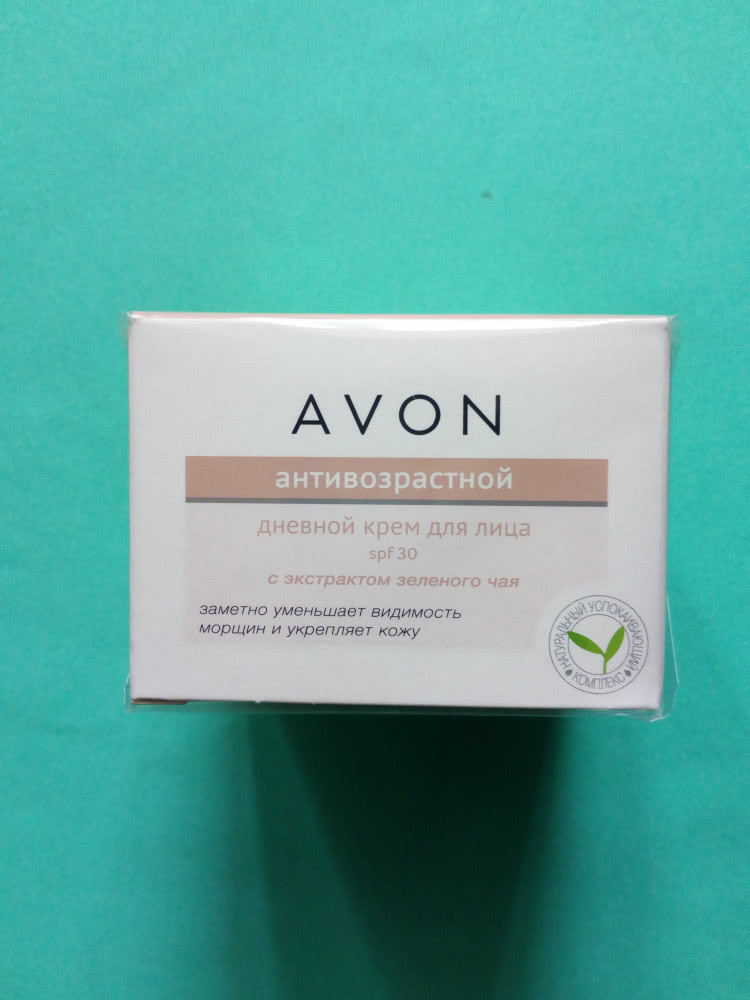 Антивозрастной дневной крем для лица SPF30 с экстрактом зелёного чая 50мл Avon