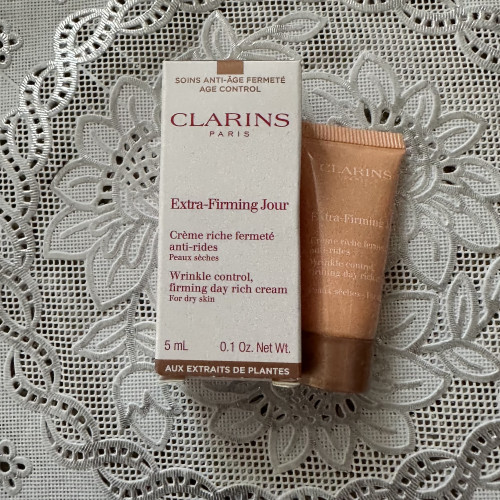 Clarins дневной крем против морщин для сухой кожи -5мл
