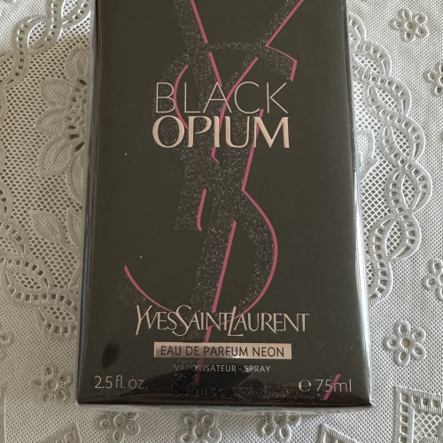 YVES SAINT LAURENT black opium neon-75ml