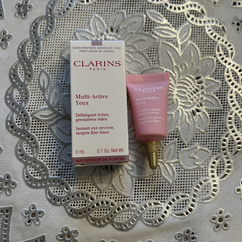 Clarins крем -гель для кожи вокруг глаз -3мл