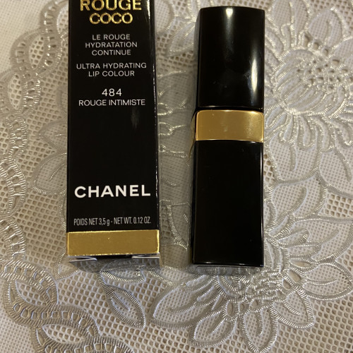 Новая помада Chanel Rouge  Coco hydratation -484