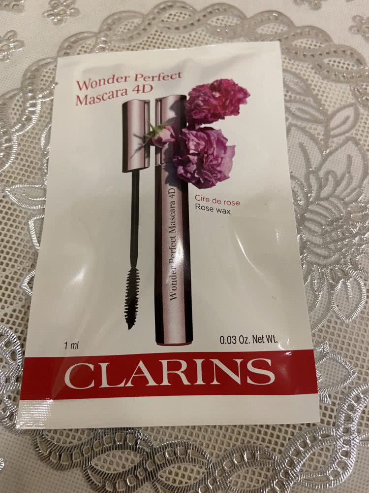 Новая миниатюра Clarins Wonder Perfect Mascara 4D Тушь для ресниц с эффектом 4D -01 perfect black