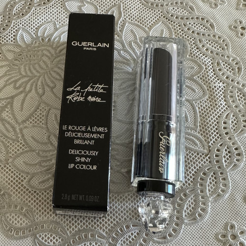СРОК 11.2021г, Guerlain La Petite Robe Noire Lipstick помада для губ -007 Black Perfecto