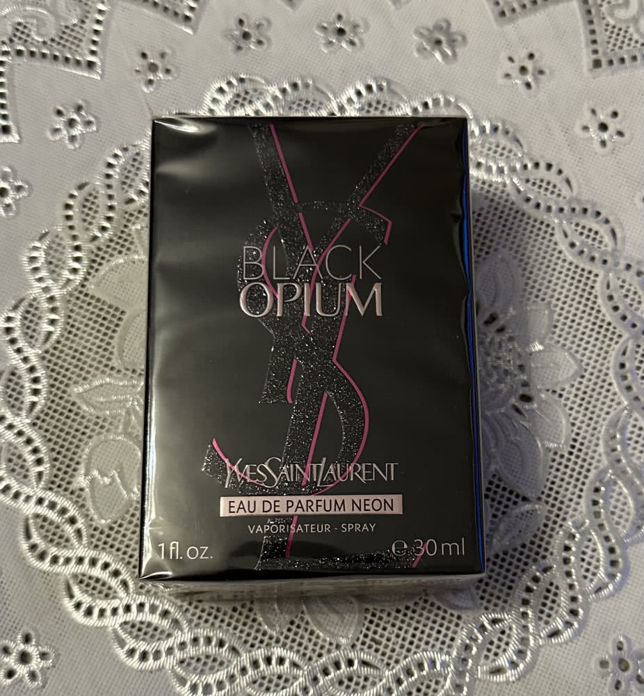YVES SAINT LAURENT black opium neon-30ml