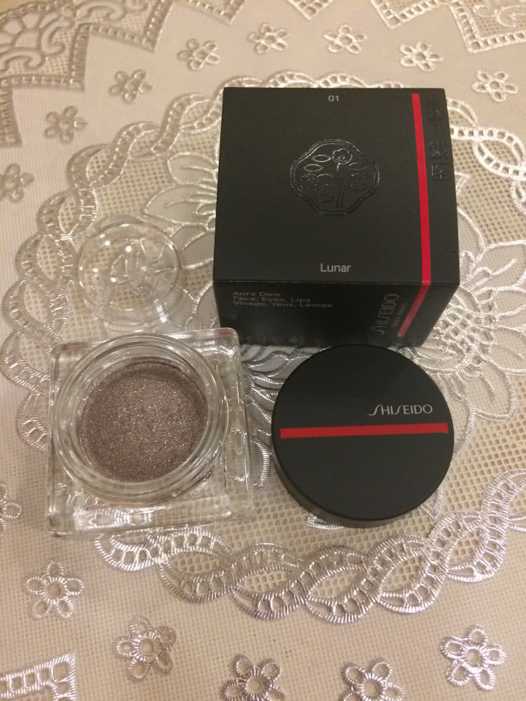 Новый Shiseido Aura Dew Шиммер для лица, глаз и губ -01 Lunar