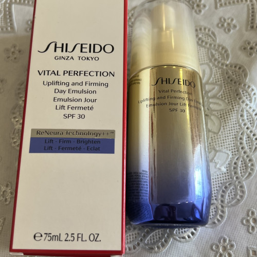 Shiseido vital -ДНЕВНАЯ ЛИФТИНГ-ЭМУЛЬСИЯ, ПОВЫШАЮЩАЯ УПРУГОСТЬ КОЖИ 75мл