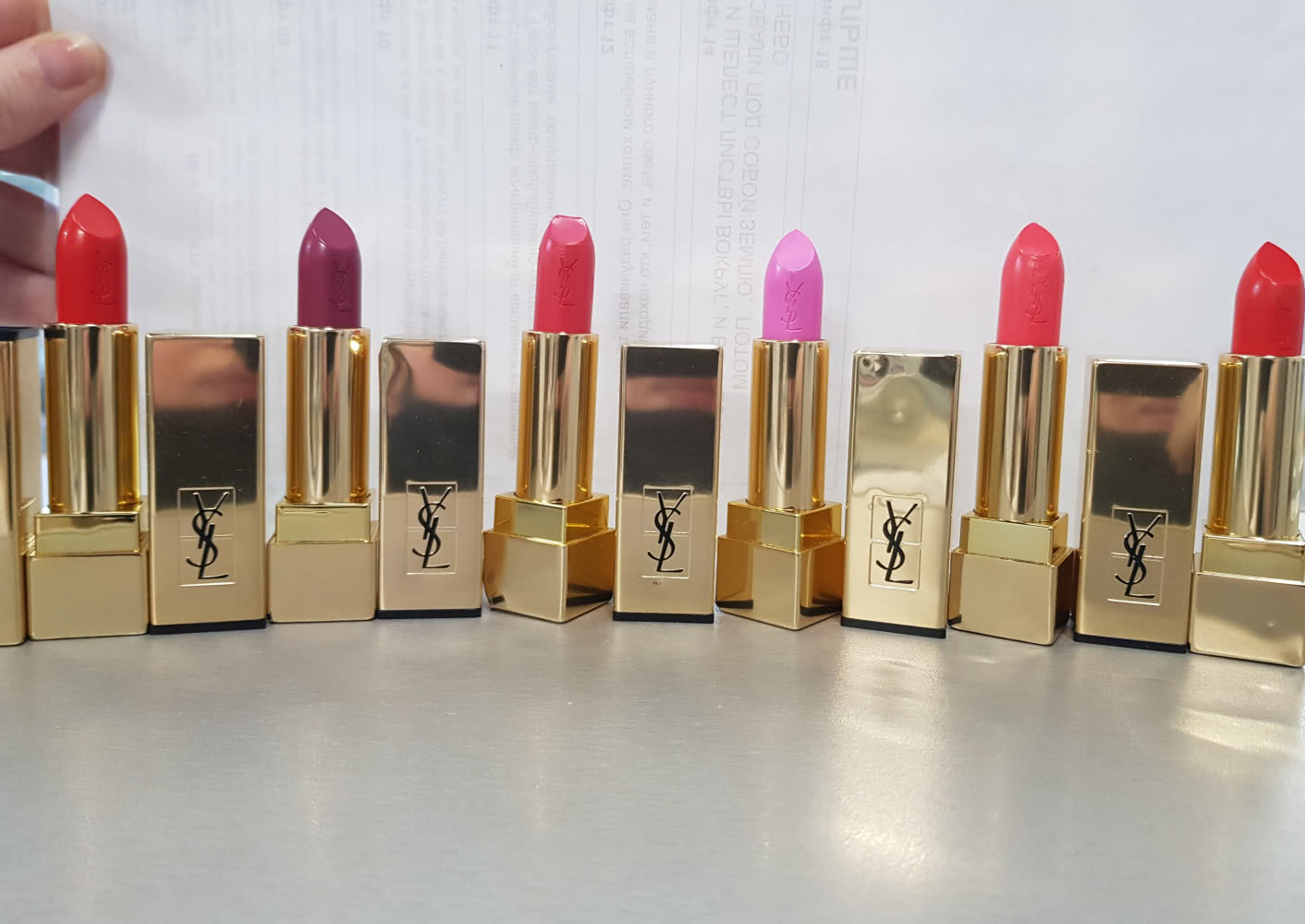 Помада для губ Ysl Rouge Pur couture.. 13,,17,,52,,81