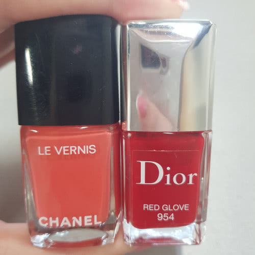 Chanel тон 562 coralium и Dior тон 954 Red glove
