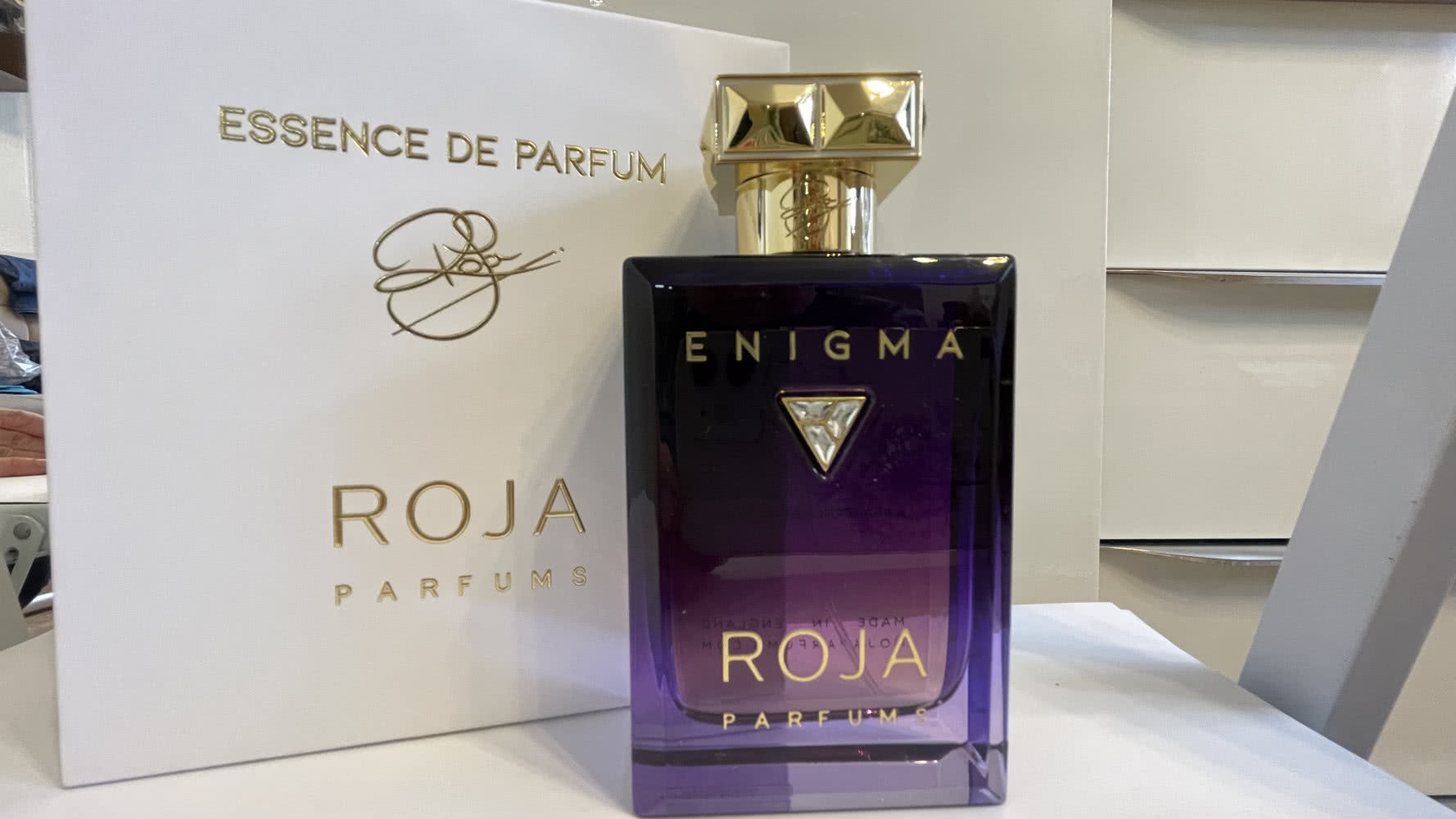 Enigma pour Femme Essence de Parfum Roja Dove, делюсь 160 р/1 мл