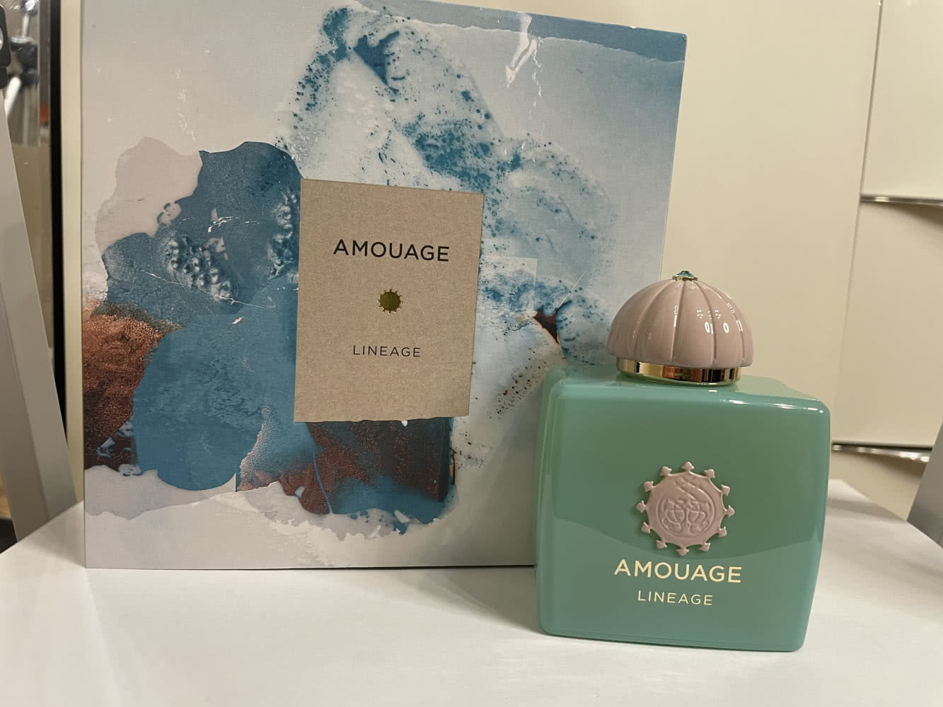 Lineage, Amouage делюсь 220 р/1 мл