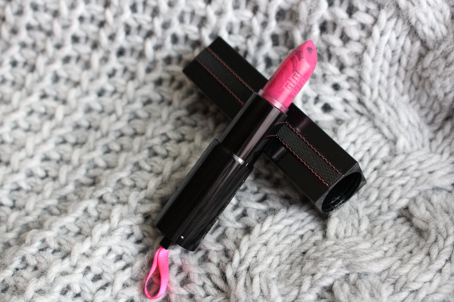 Givenchy Rouge Interdit Marbled Lipstick 27 Rose Revelateur