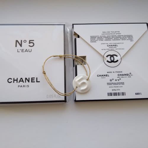 Chanel no 5 L'eau 1.5 ml с браслетом