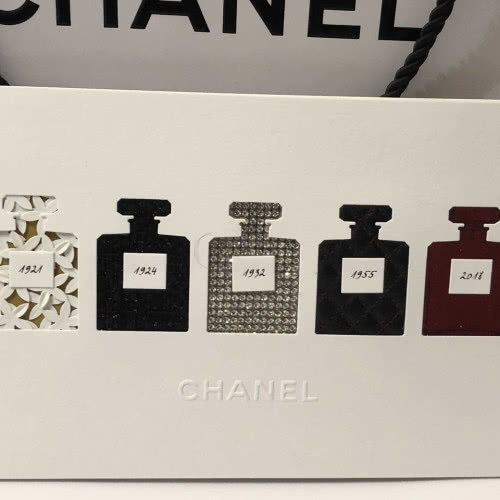 Открытка Chanel