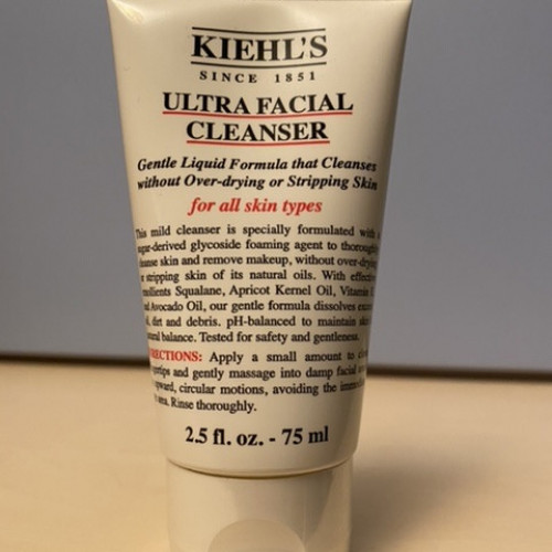 Kiehl’s ultra facial cleanser