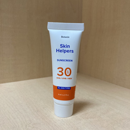 SKIN HELPERS Солнцезащитный крем SPF 30 Sunscreen