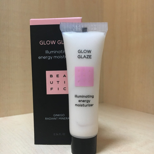 BEAUTIFIC, легкий крем-энергетик против усталости кожи с эффектом сияния Glow Glaze