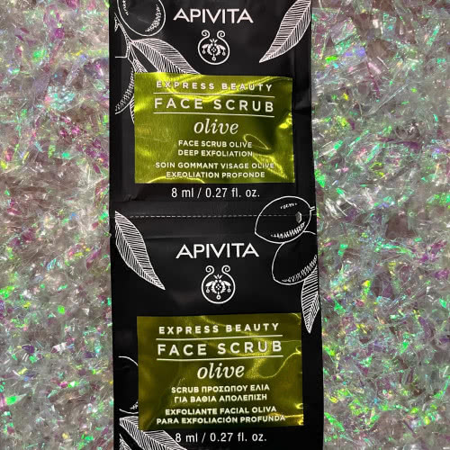 APIVITA Увлажняющая и освежающая маска для лица с оливой - полноразмерный продукт,