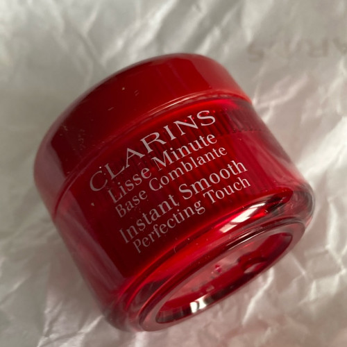 Clarins. матирующая база под макияж