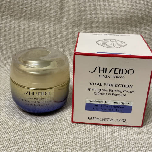 Shiseido Vital Perfection крем для лица