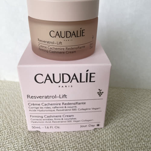 Caudalie Resveratrol-Lift крем кашемир