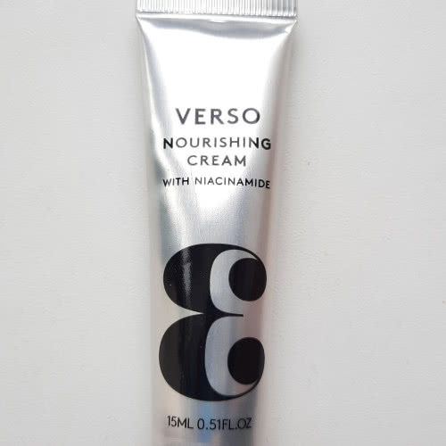 Увлажняющий крем для лица Verso Skincare Nourishing cream