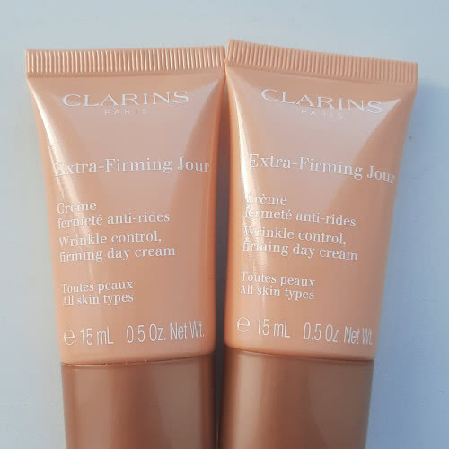 Регенерирующий дневной крем для лица Clarins Extra-Firming