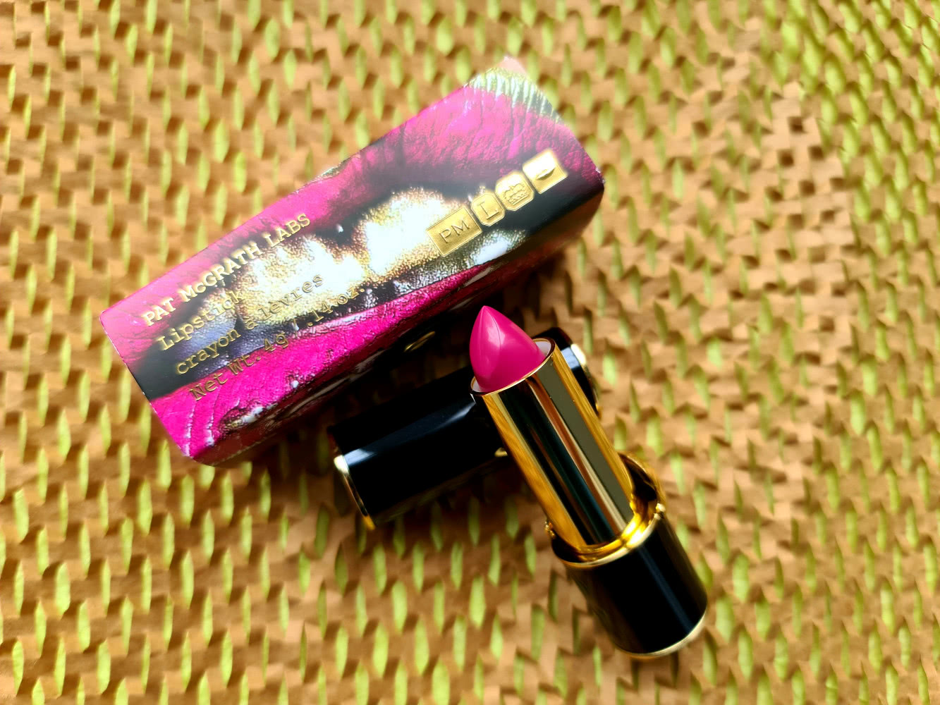 Помада Pat McGrath Pink Ultraness LuxeTrance Lipstick