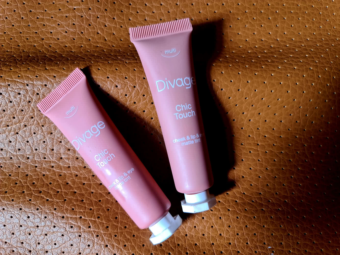 Тинт румяна Divage Chic Touch