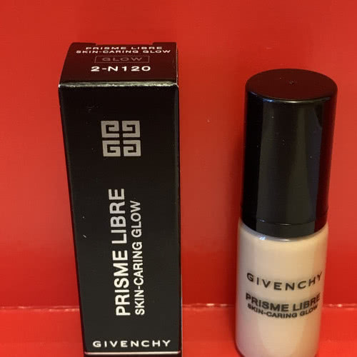 НОВИНКА!!!! Миниатюра Givenchy Prisme Libre Skin-Caring Glow Ухаживающее тональное средство-флюид | 2-N120 5 мл