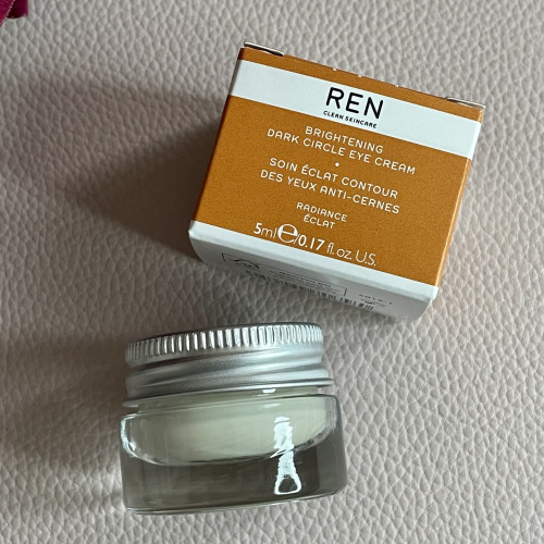 REN Radiance Brightening Dark Circle Eye Cream (5мл) –осветляющий крем для глаз